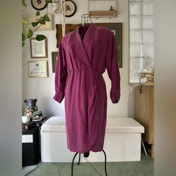 VINTAGE 80s, 100% silk gown, medium/8✨ - Picture 7 of 16